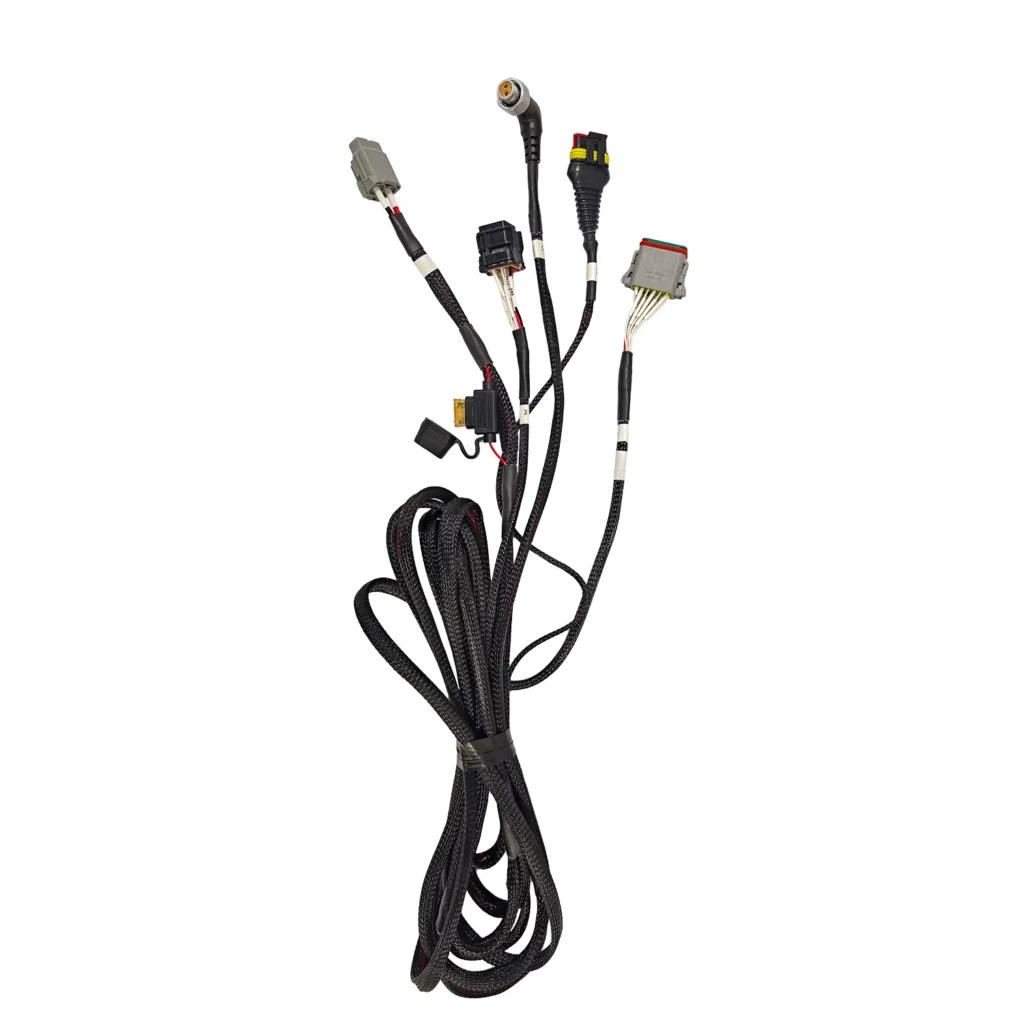 Main wiring harness for harvester display control